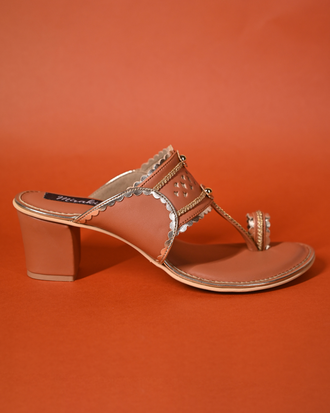 Tan Kolhapuri With Antique Gold Detailing