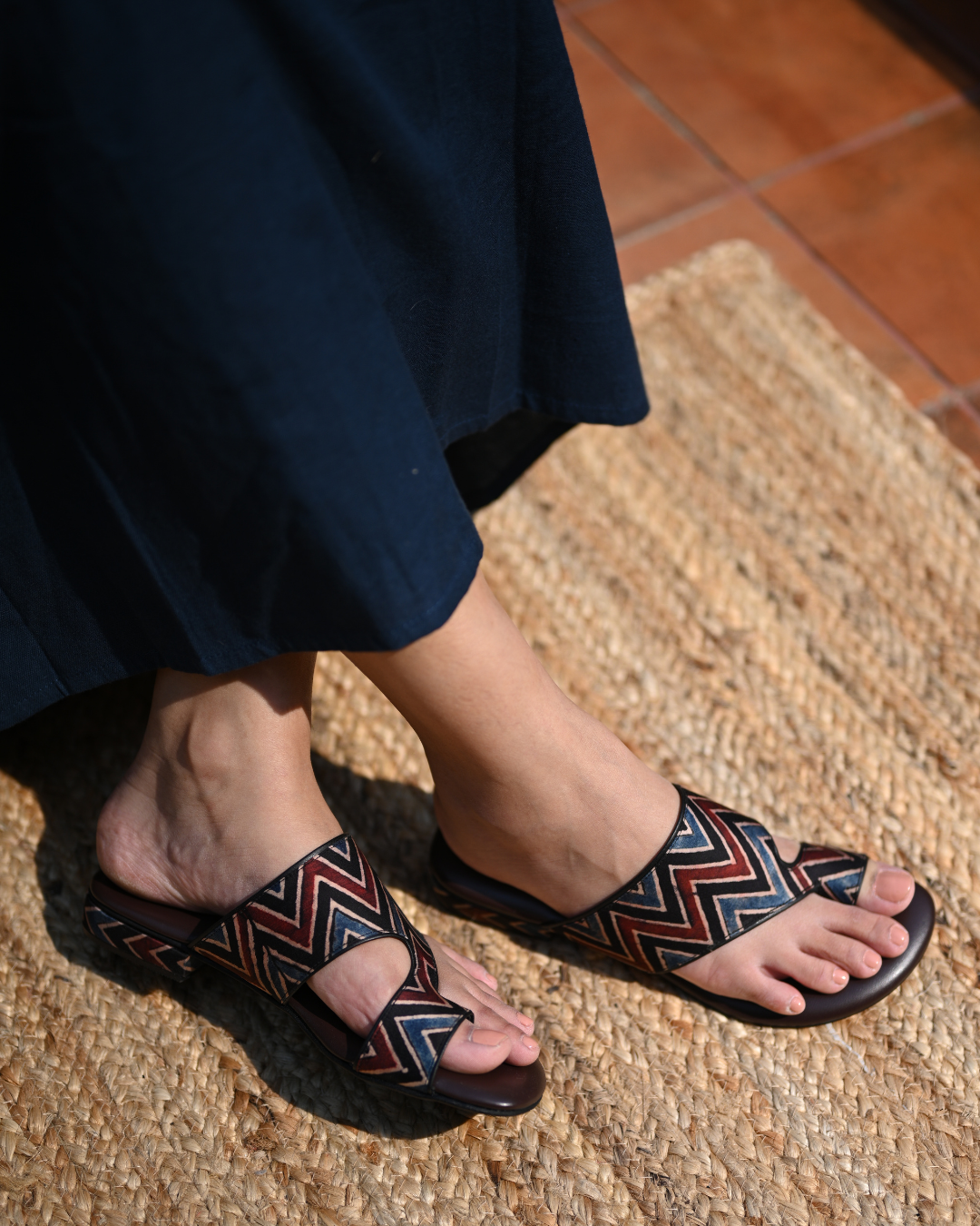 Printed Slide In Flats With Thumb Support