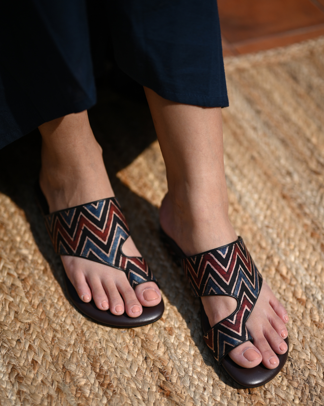 Printed Slide In Flats With Thumb Support