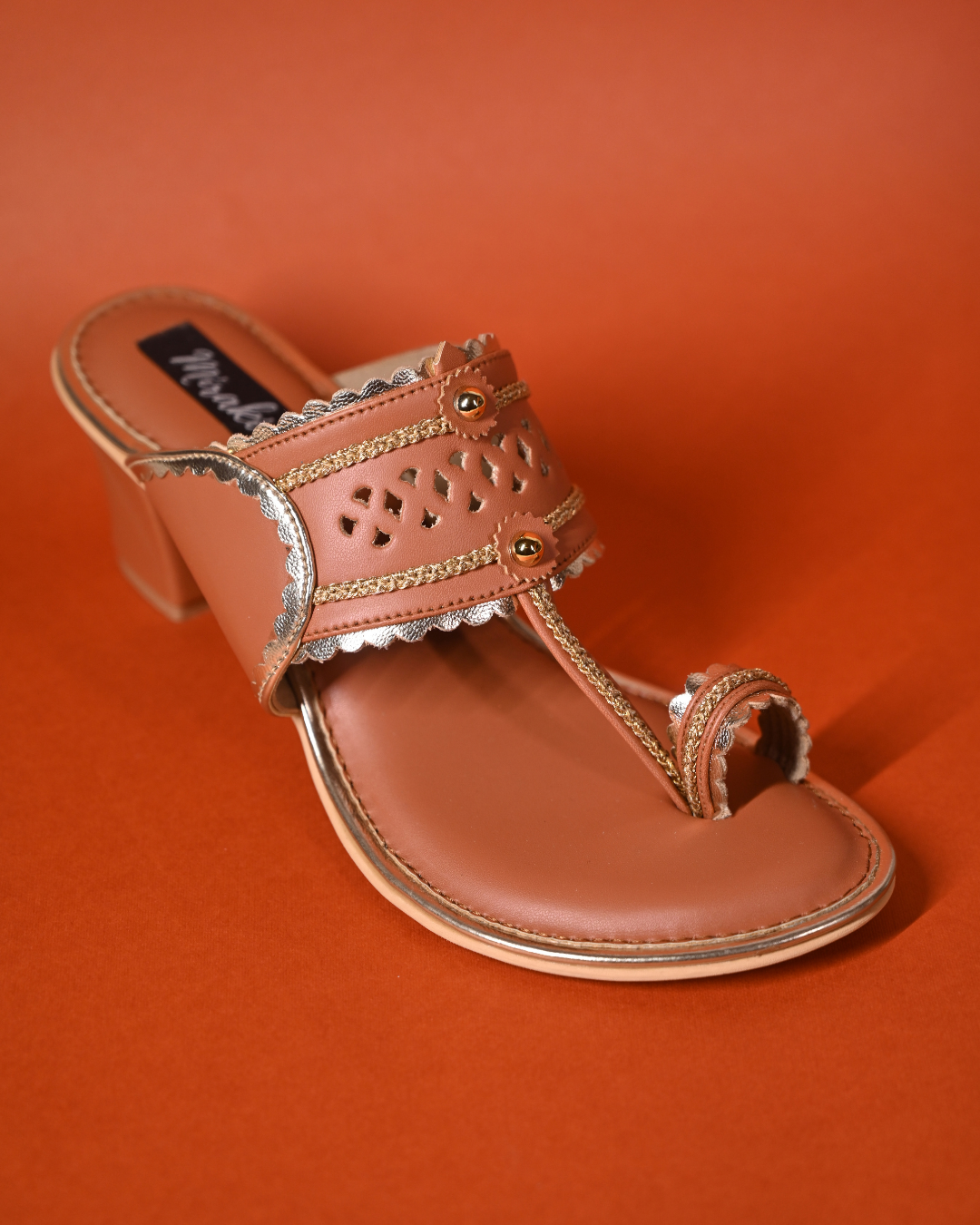 Tan Kolhapuri With Antique Gold Detailing