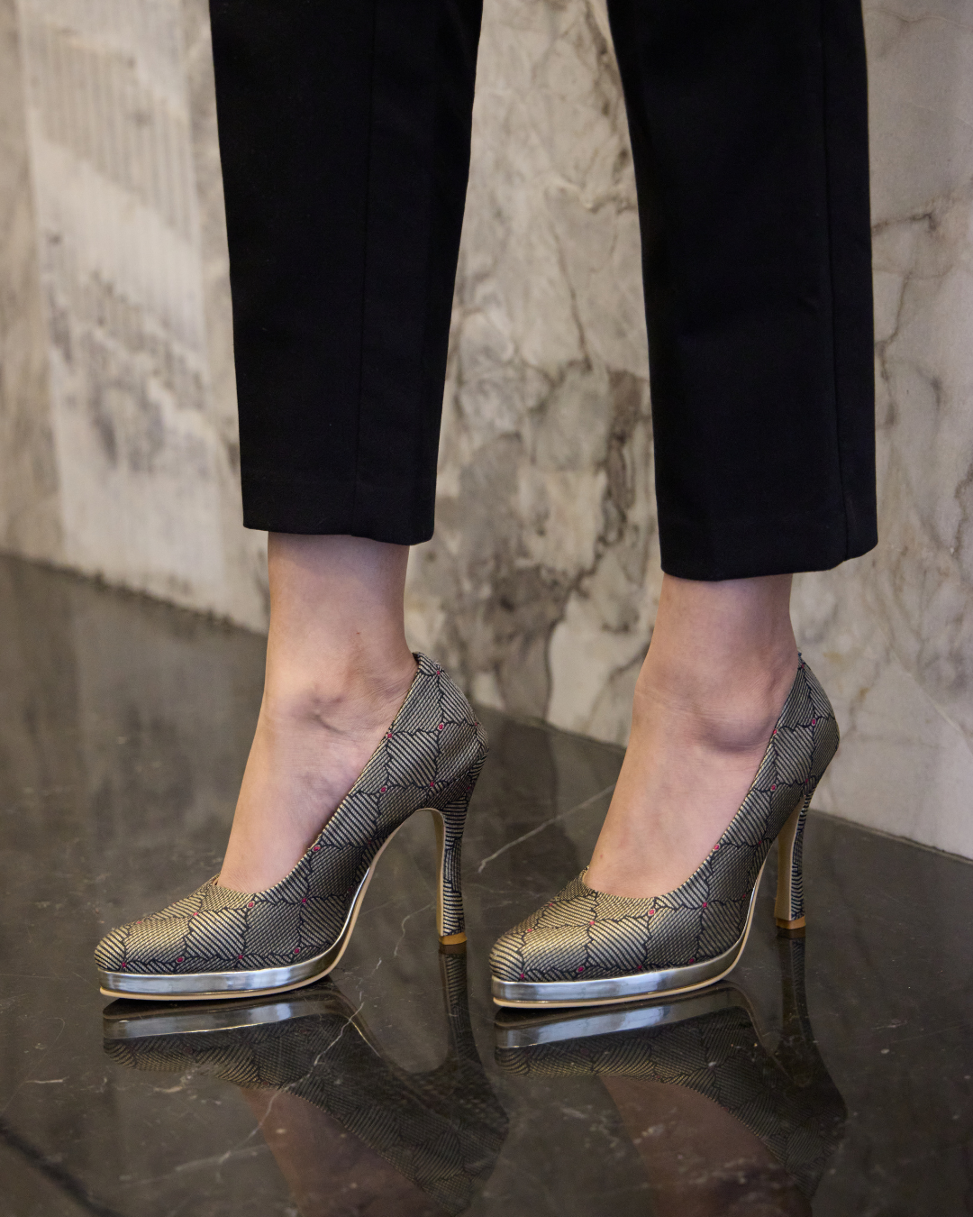 Brocade Black And Gold Pumps