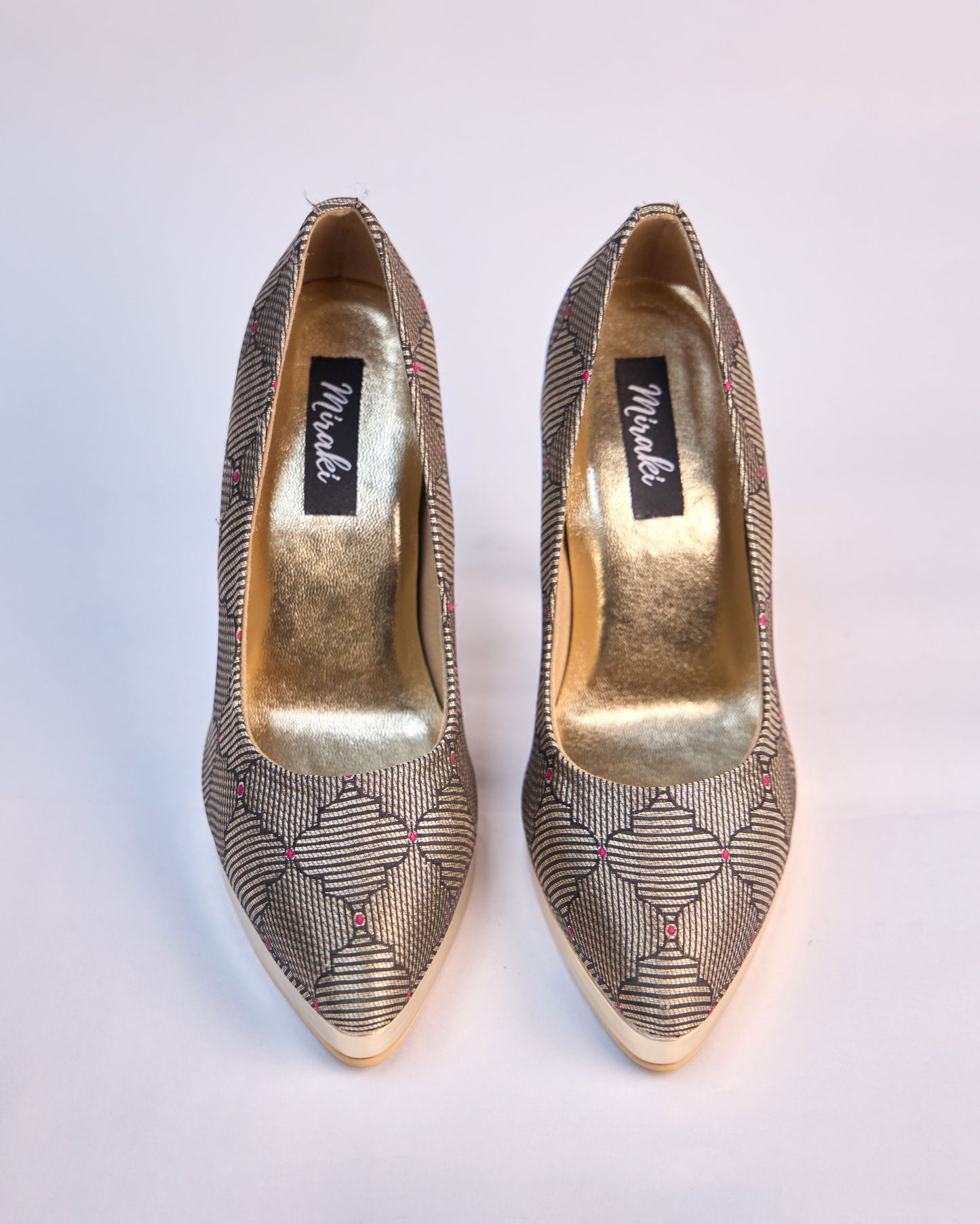 Brocade Black And Gold Pumps