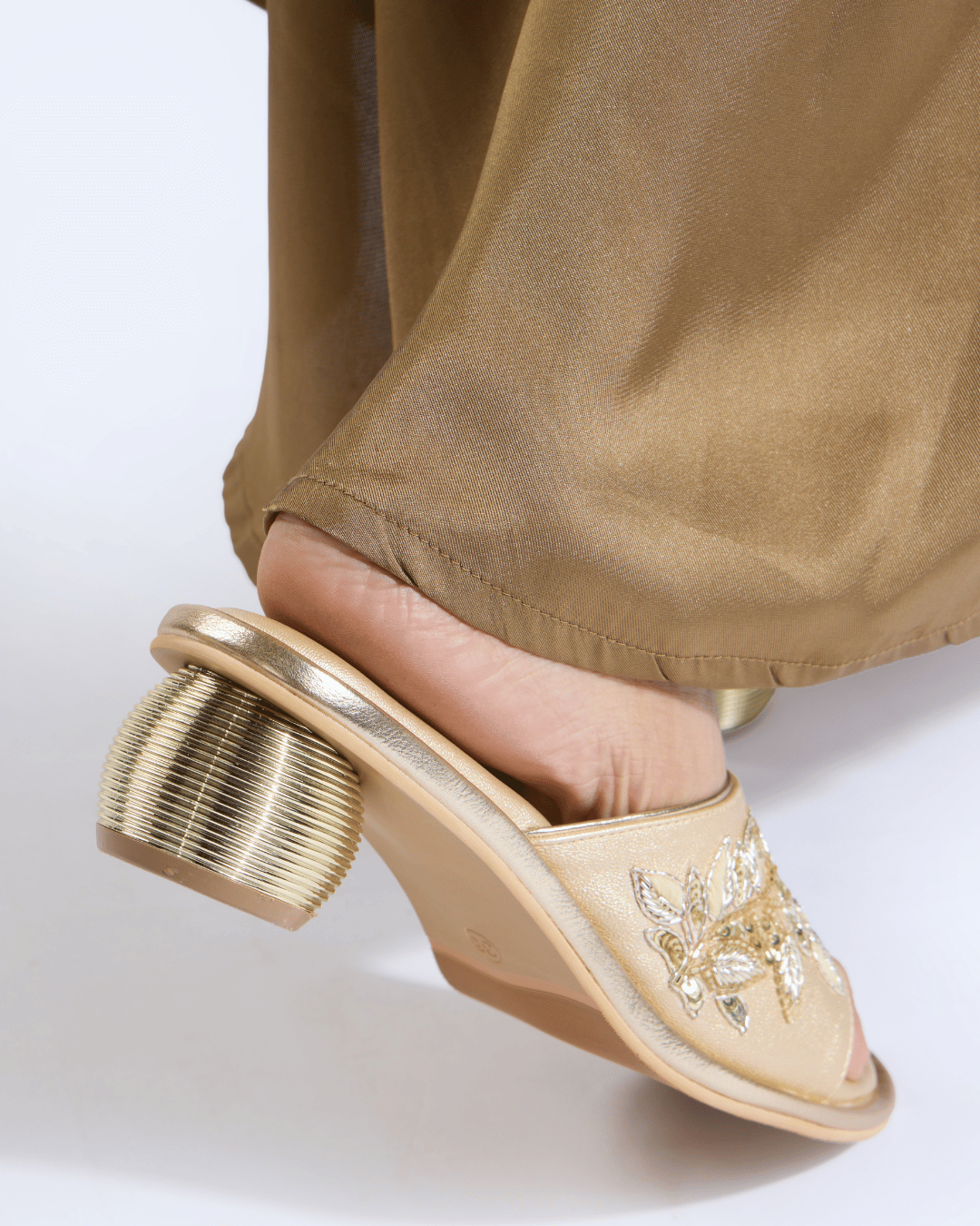 Celeste Leaf Champagne Gold Handwork Heels